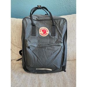 Fjallraven Kanken 15inch Laptop Backpack Black